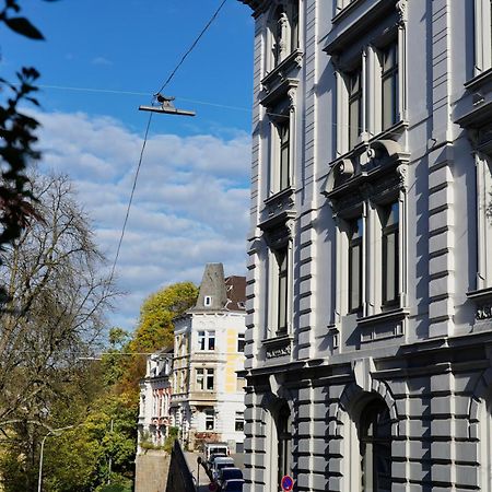 Apartament Luxurioeses Altbau Im Szenenviertel Wuppertal Zewnętrze zdjęcie