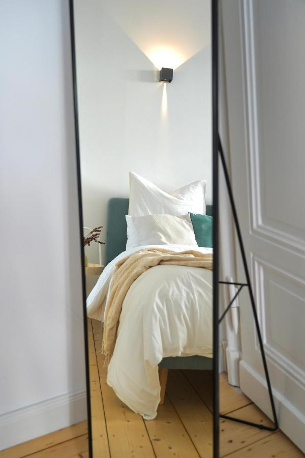 Apartament Luxurioeses Altbau Im Szenenviertel Wuppertal Zewnętrze zdjęcie
