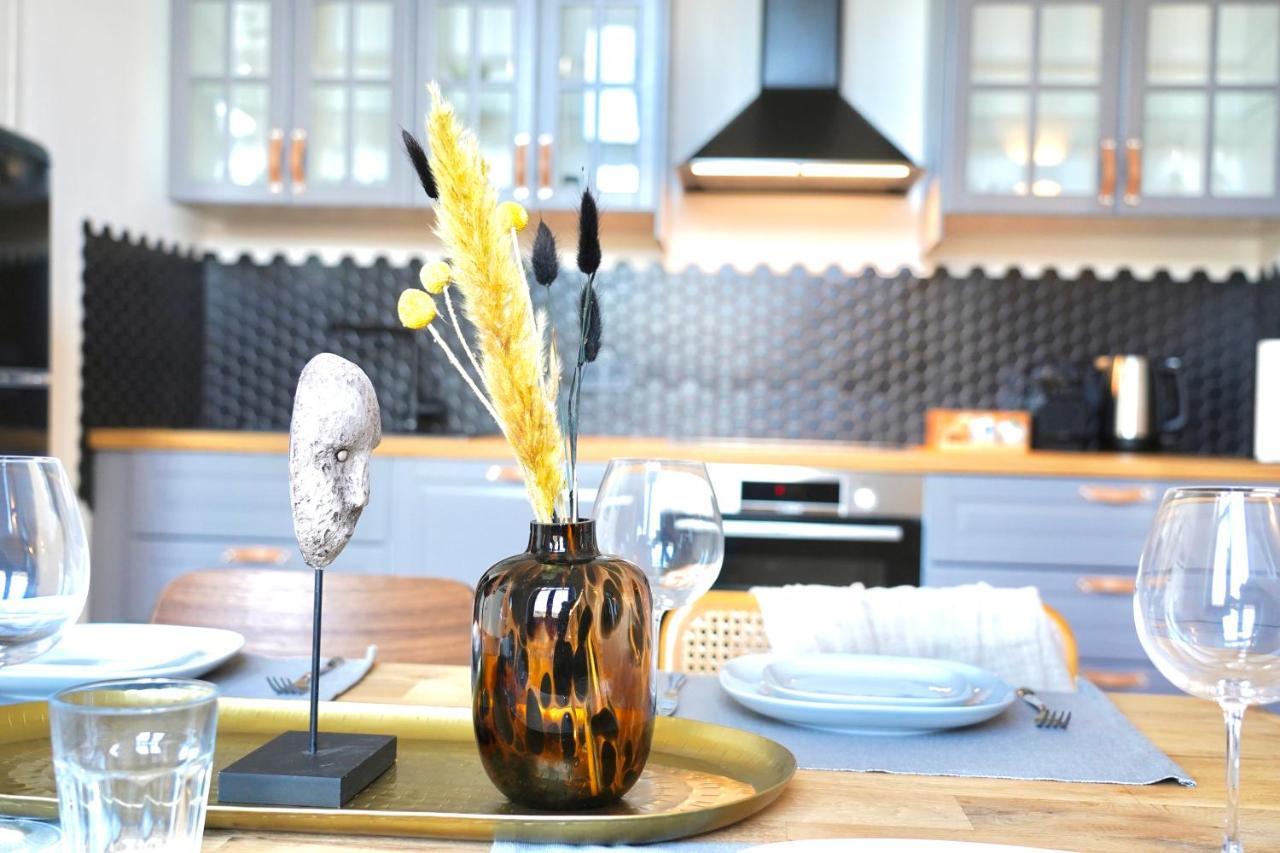Apartament Luxurioeses Altbau Im Szenenviertel Wuppertal Zewnętrze zdjęcie