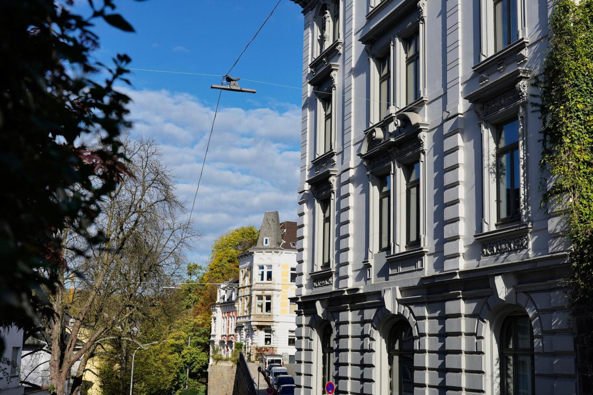 Apartament Luxurioeses Altbau Im Szenenviertel Wuppertal Zewnętrze zdjęcie